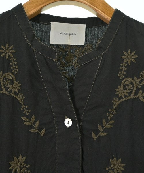 MIDIUMISOLID เสื้อลำลอง