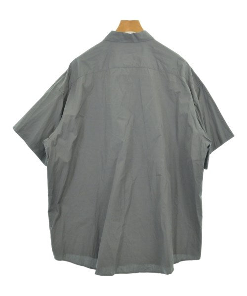 is-ness เสื้อลำลอง