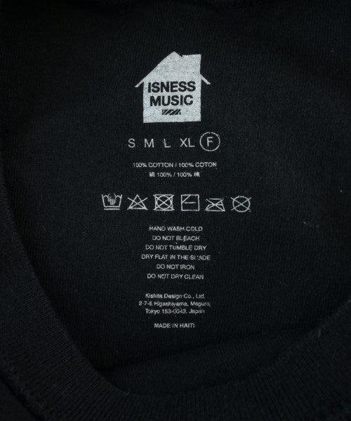 is-ness เสื้อยืด/เสื้อท็อปส์