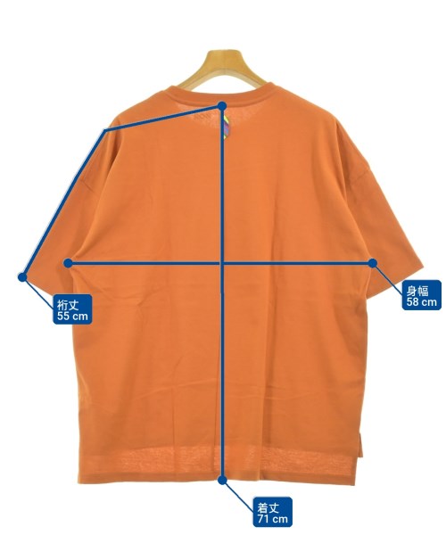 is-ness เสื้อยืด/เสื้อท็อปส์