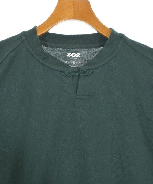 is-ness เสื้อยืด/เสื้อท็อปส์