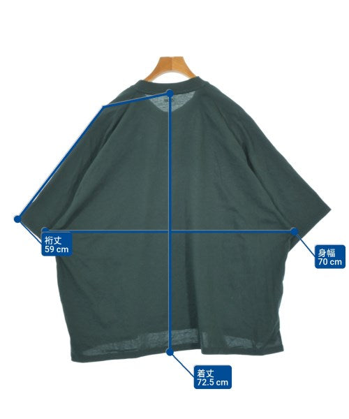 is-ness เสื้อยืด/เสื้อท็อปส์