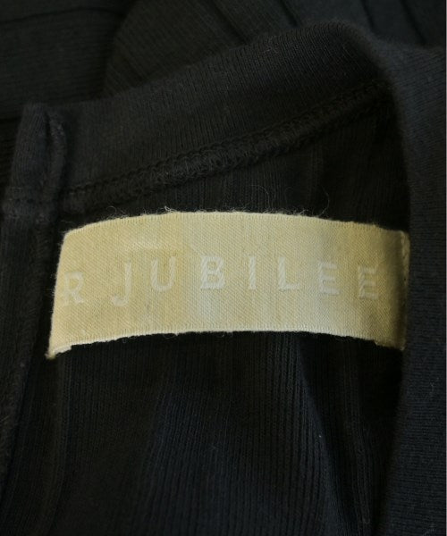 R JUBILEE เสื้อยืด/เสื้อท็อปส์