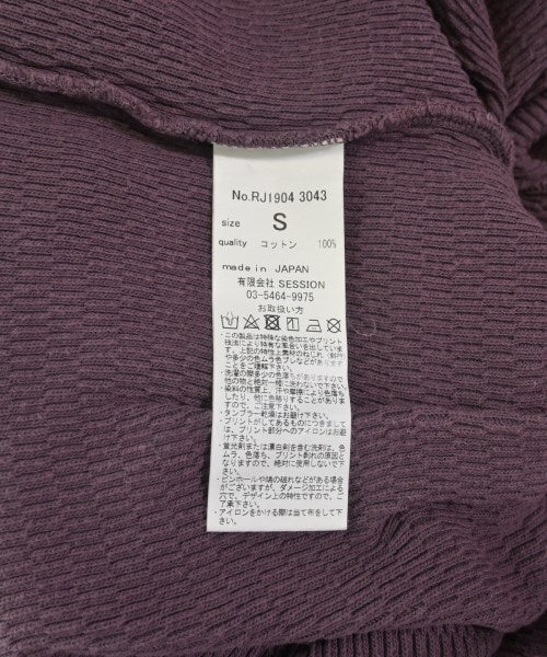 R JUBILEE เสื้อยืด/เสื้อท็อปส์