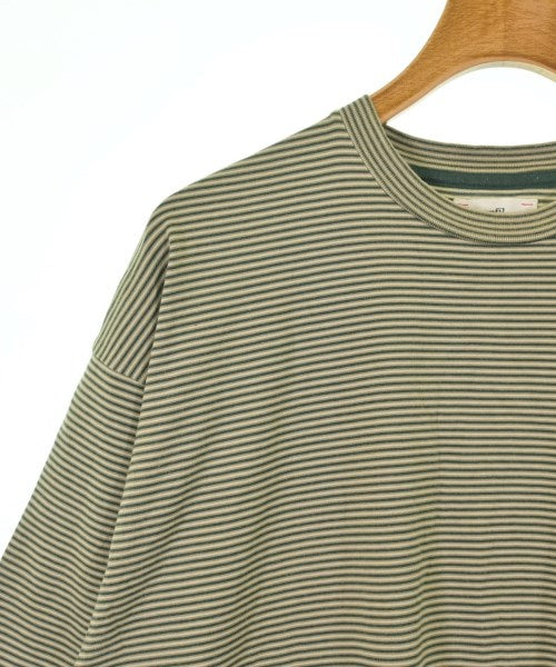 unfil เสื้อยืด/เสื้อท็อปส์