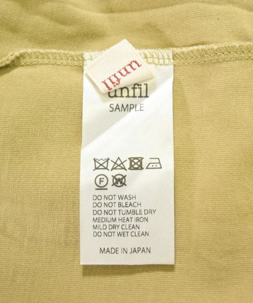 unfil เสื้อยืด/เสื้อท็อปส์