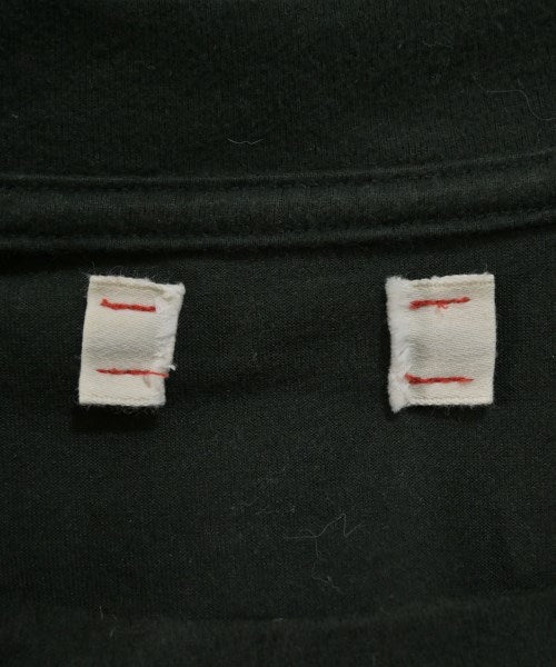 unfil เสื้อยืด/เสื้อท็อปส์