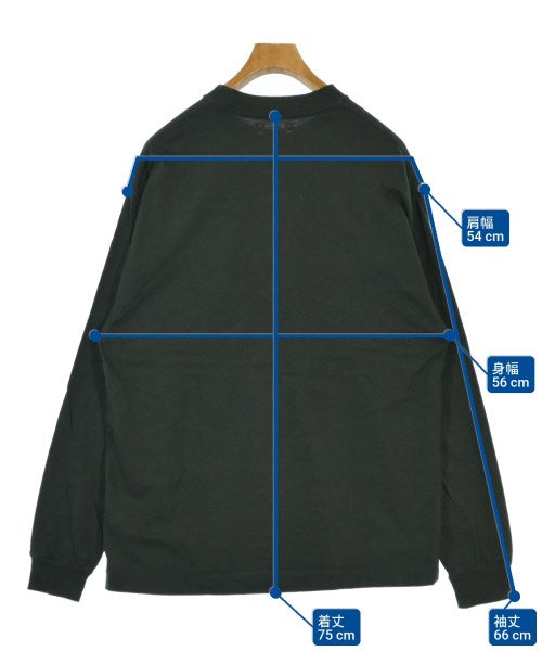 unfil เสื้อยืด/เสื้อท็อปส์