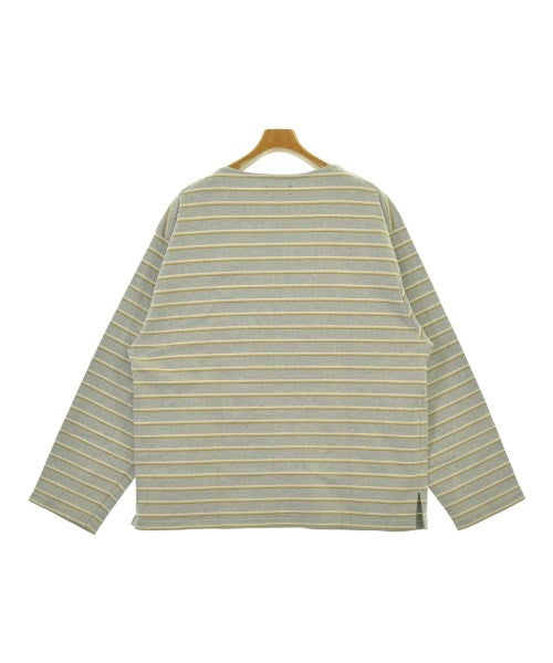 unfil เสื้อยืด/เสื้อท็อปส์