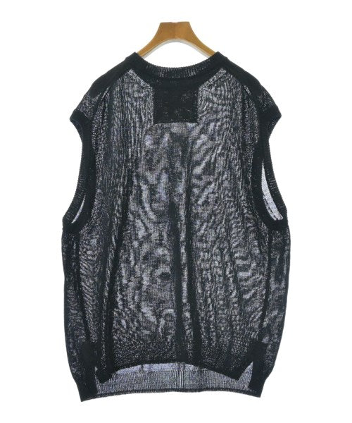 unfil เสื้อกั๊ก