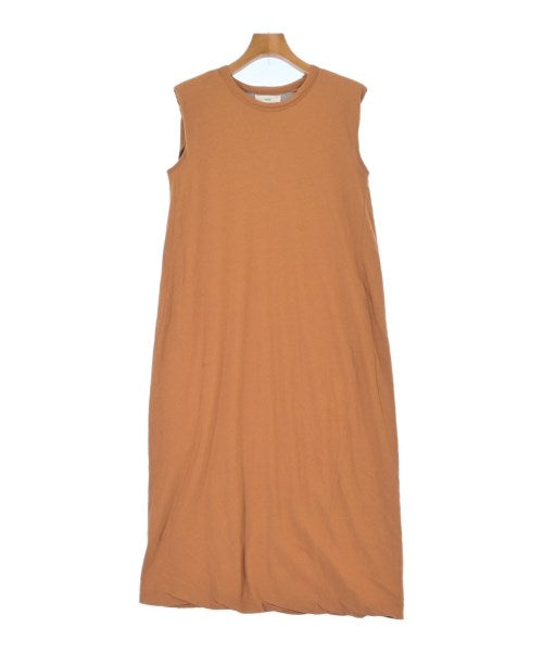 unfil ชุดเดรส