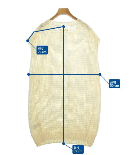 unfil เสื้อแขนกุด