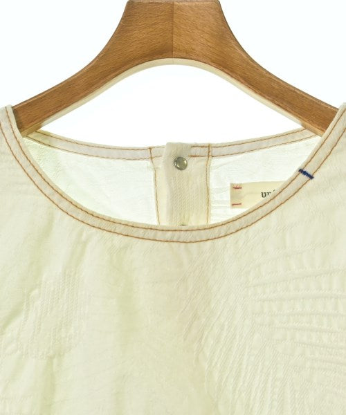 unfil เสื้อลำลอง
