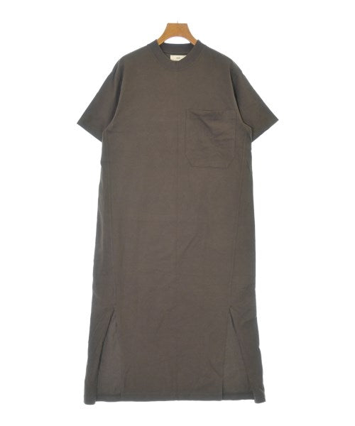 unfil ชุดเดรส