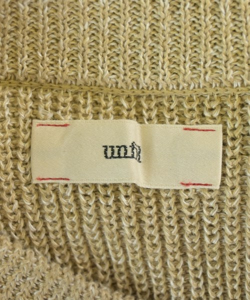 unfil เสื้อกั๊ก