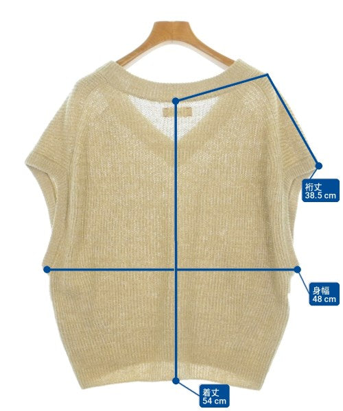unfil เสื้อแขนกุด