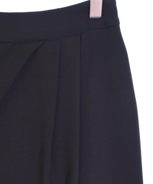 TONAL กระโปรงยาวถึงเข่า