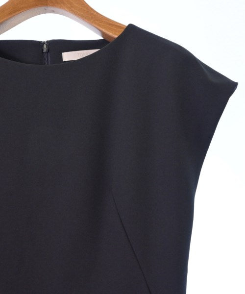 TONAL ชุดเดรส