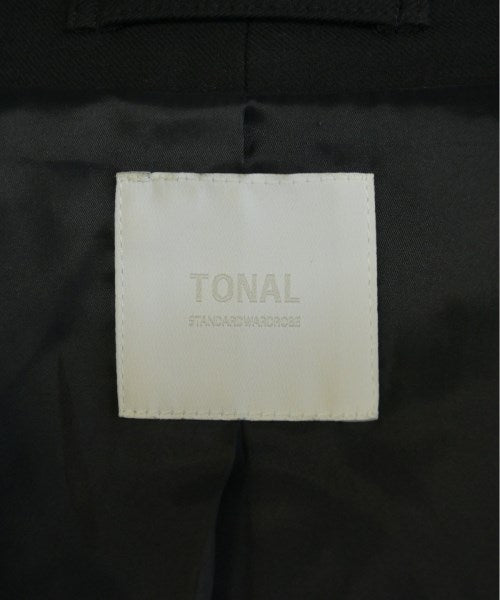 TONAL แจ็คเก็ตไม่มีปก