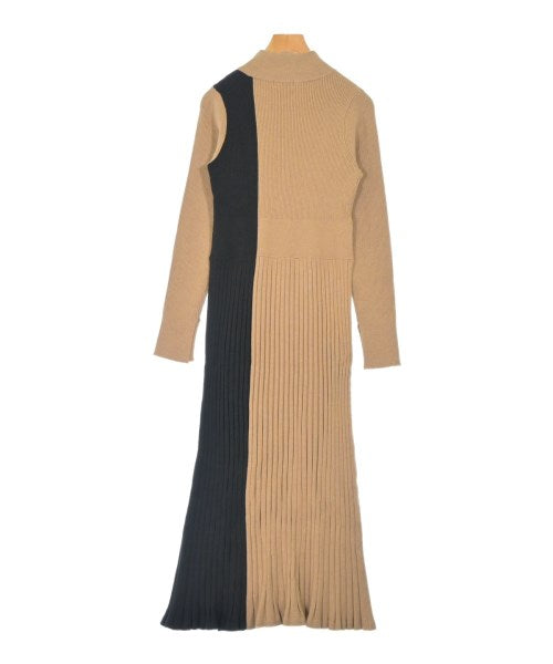 TONAL ชุดเดรส