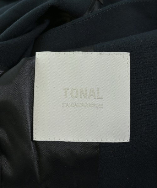 TONAL แจ็คเก็ตไม่มีปก
