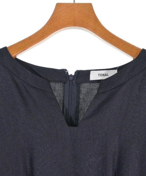 TONAL ชุดเดรส