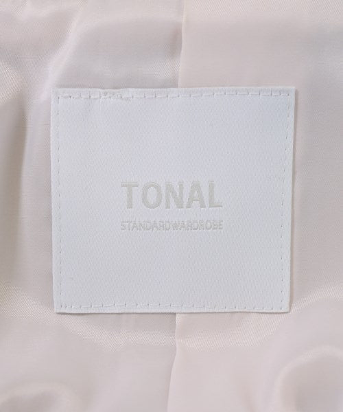 TONAL แจ็คเก็ตไม่มีปก
