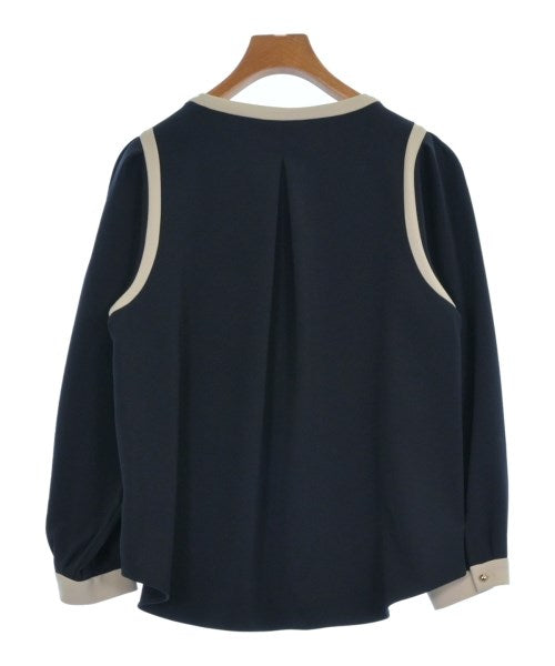 TONAL เสื้อสตรี