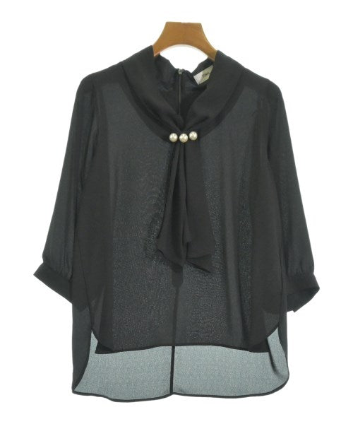 TONAL เสื้อสตรี