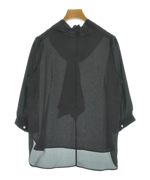 TONAL เสื้อสตรี