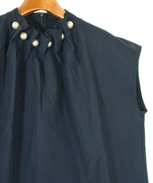 TONAL เสื้อสตรี