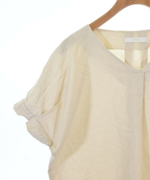 TONAL เสื้อสตรี
