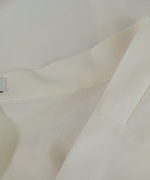 TONAL เสื้อสตรี