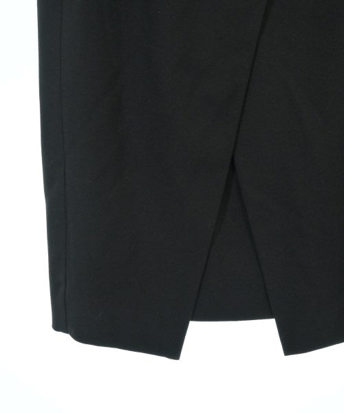 TONAL ชุดสูทแบบครบเซต (อื่นๆ)