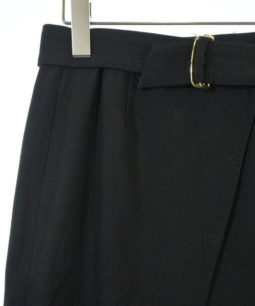 TONAL ชุดสูทแบบครบเซต (อื่นๆ)