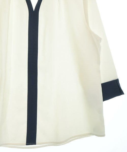 TONAL เสื้อสตรี