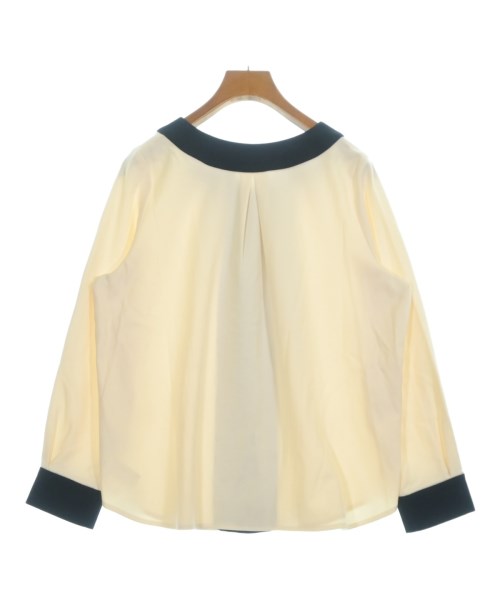 TONAL เสื้อสตรี