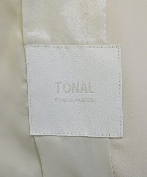 TONAL แจ็คเก็ตลำลอง