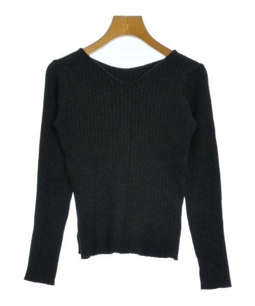 TONAL เสื้อกันหนาว