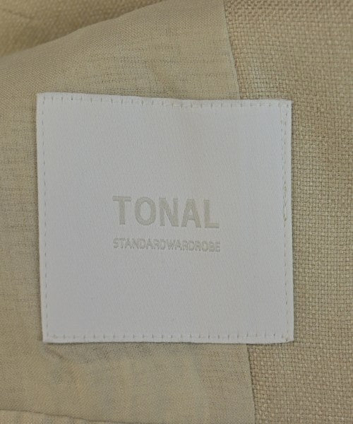 TONAL แจ็คเก็ตไม่มีปก