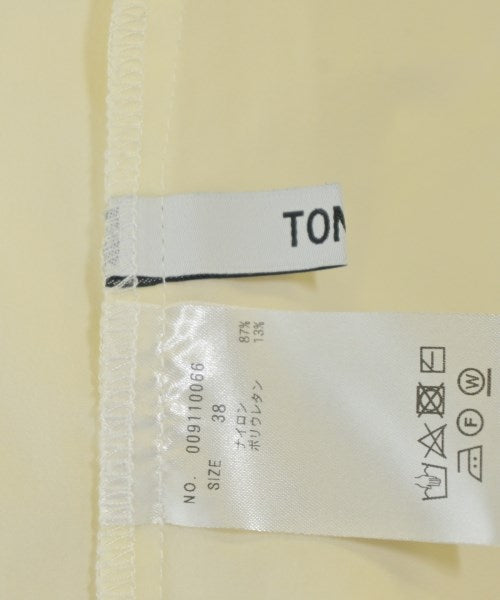 TONAL เสื้อสตรี