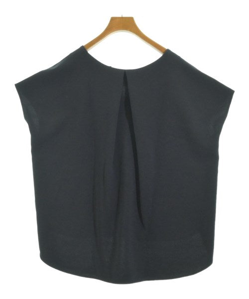 TONAL เสื้อสตรี