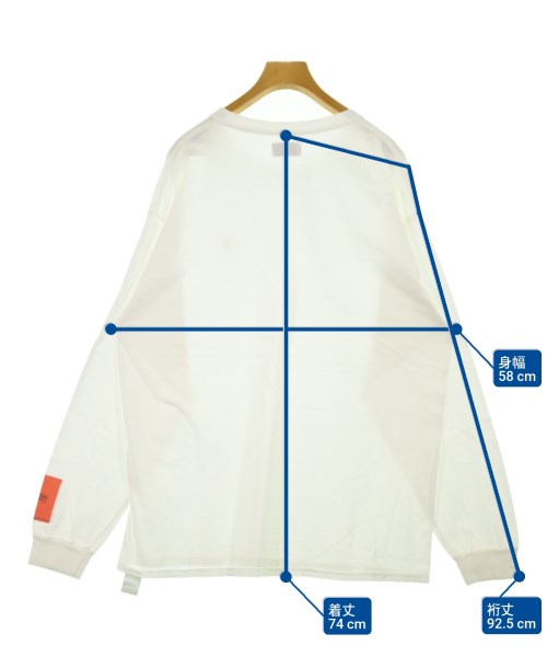 UNIVERSAL OVERALL เสื้อยืด/เสื้อท็อปส์
