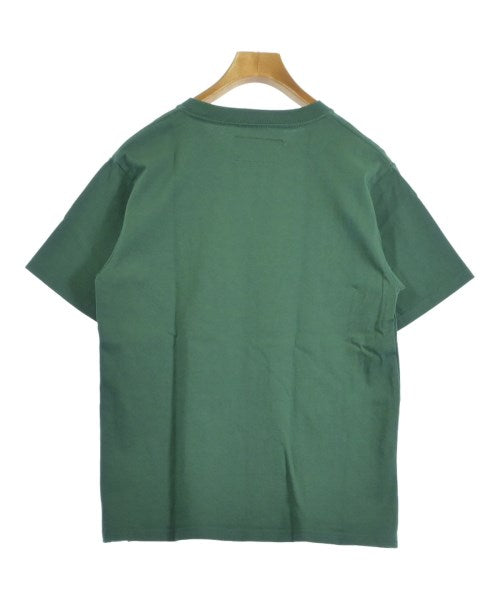 UNIVERSAL OVERALL เสื้อยืด/เสื้อท็อปส์
