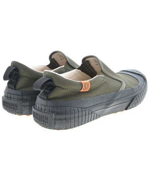 UNIVERSAL OVERALL รองเท้าผ้าใบ