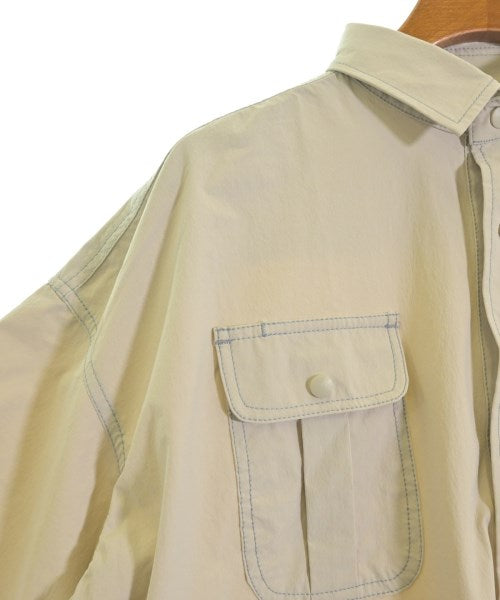 UNIVERSAL OVERALL เสื้อลำลอง