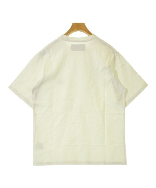 UNIVERSAL OVERALL เสื้อยืด/เสื้อท็อปส์