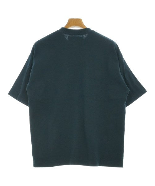 UNIVERSAL OVERALL เสื้อยืด/เสื้อท็อปส์