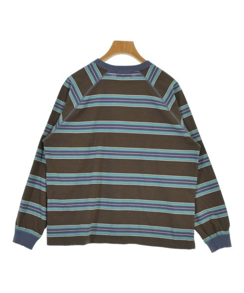 UNIVERSAL OVERALL เสื้อยืด/เสื้อท็อปส์
