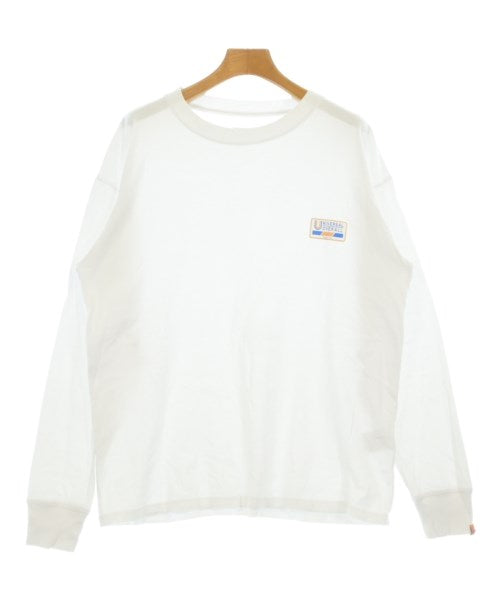 UNIVERSAL OVERALL เสื้อยืด/เสื้อท็อปส์